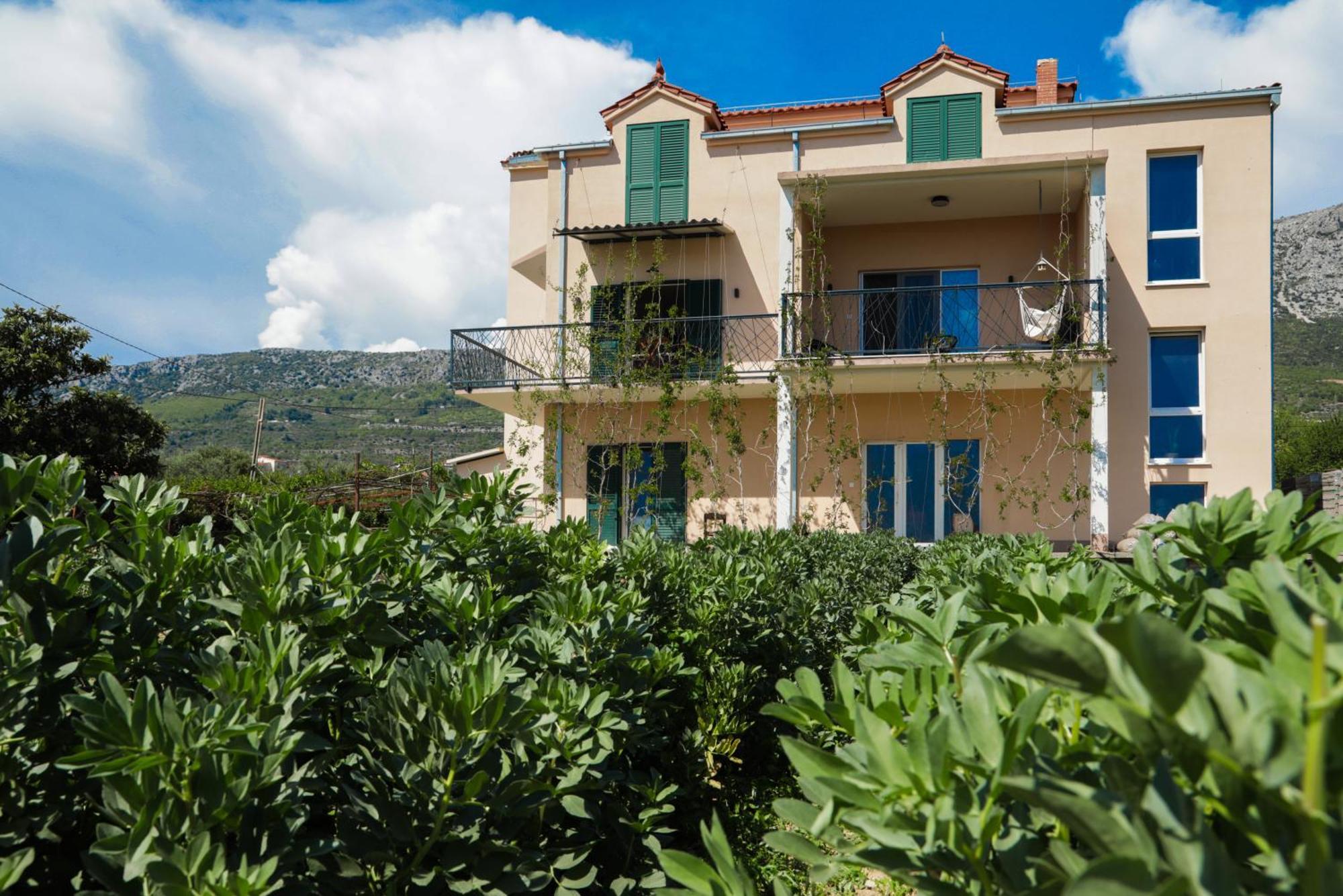 4-Star Apartments Bianco Kaštela Zewnętrze zdjęcie