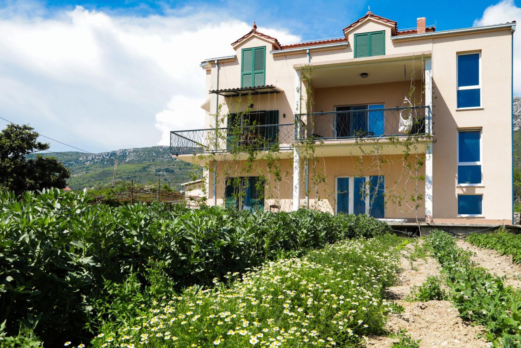 4-Star Apartments Bianco Kaštela Zewnętrze zdjęcie